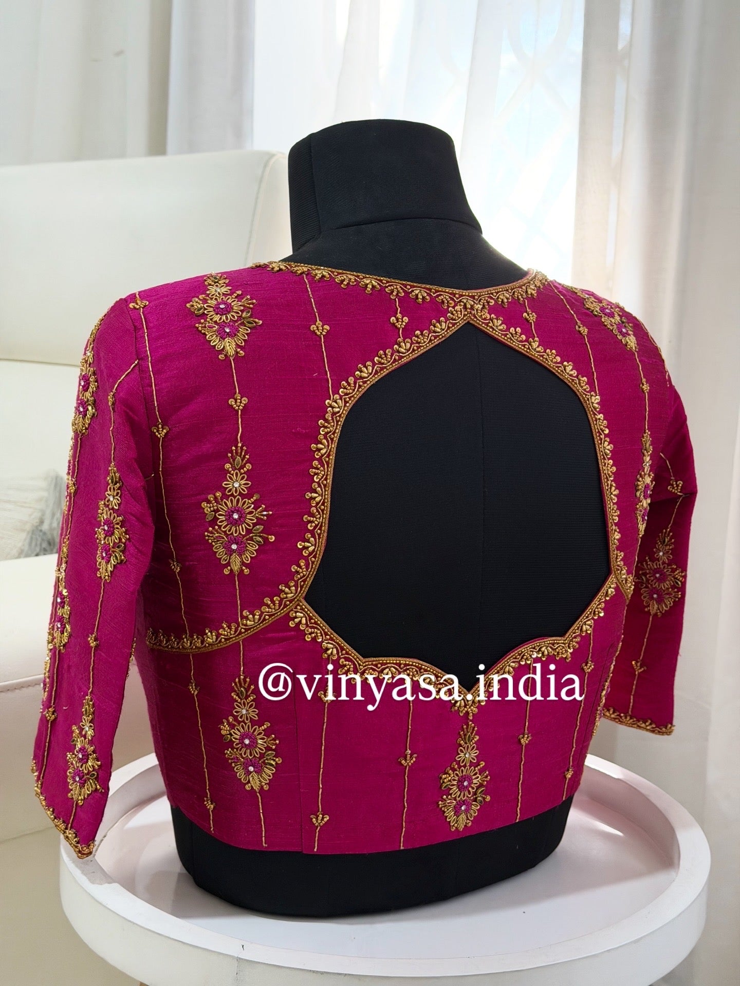 Petal Line Blouse
