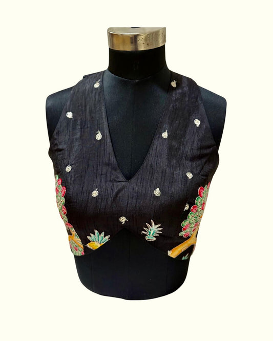Noir Folklore Blouse